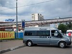 Бесплатный автобус Genser в пункт аренды автомобилей АрендаАвто-лсз на ул.Добролюбова